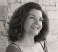 Ελση Τσουκαράκη